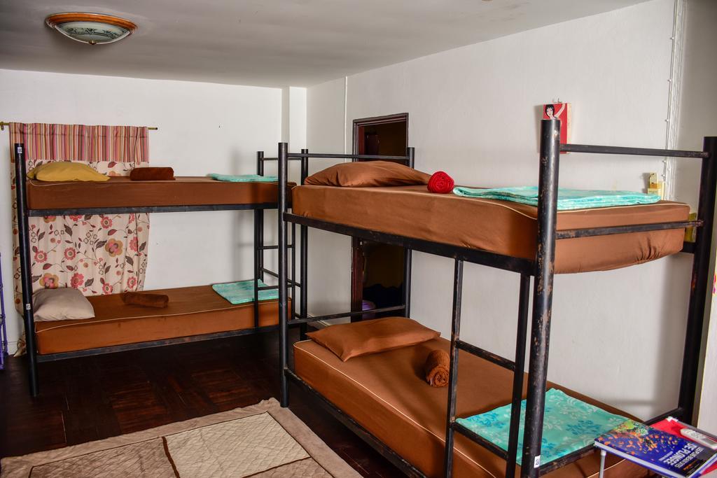 The Wanderlust Hostel Ko Pha Ngan Zewnętrze zdjęcie