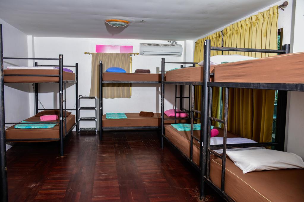 The Wanderlust Hostel Ko Pha Ngan Zewnętrze zdjęcie