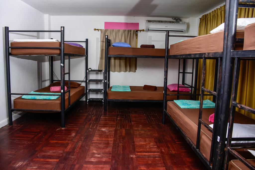 The Wanderlust Hostel Ko Pha Ngan Zewnętrze zdjęcie